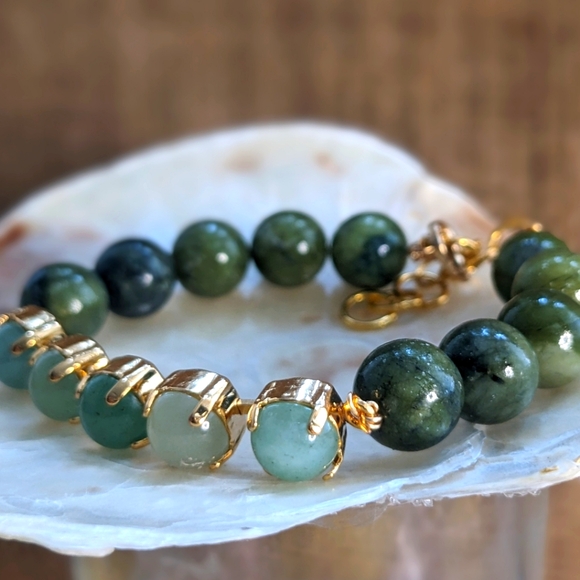 Natural Genuine Green Jade Bracelet in Yellow Gold Plated - Picture 2 of 5